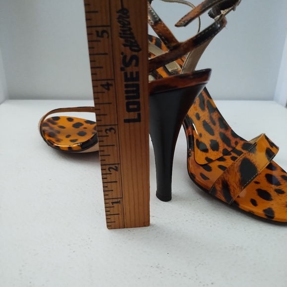 MICHAEL KORS SANDALS - Picture 6 of 8